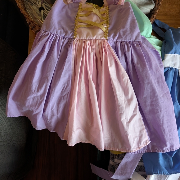 Lover Dovers Princess Dress Up - Picture 2 of 16